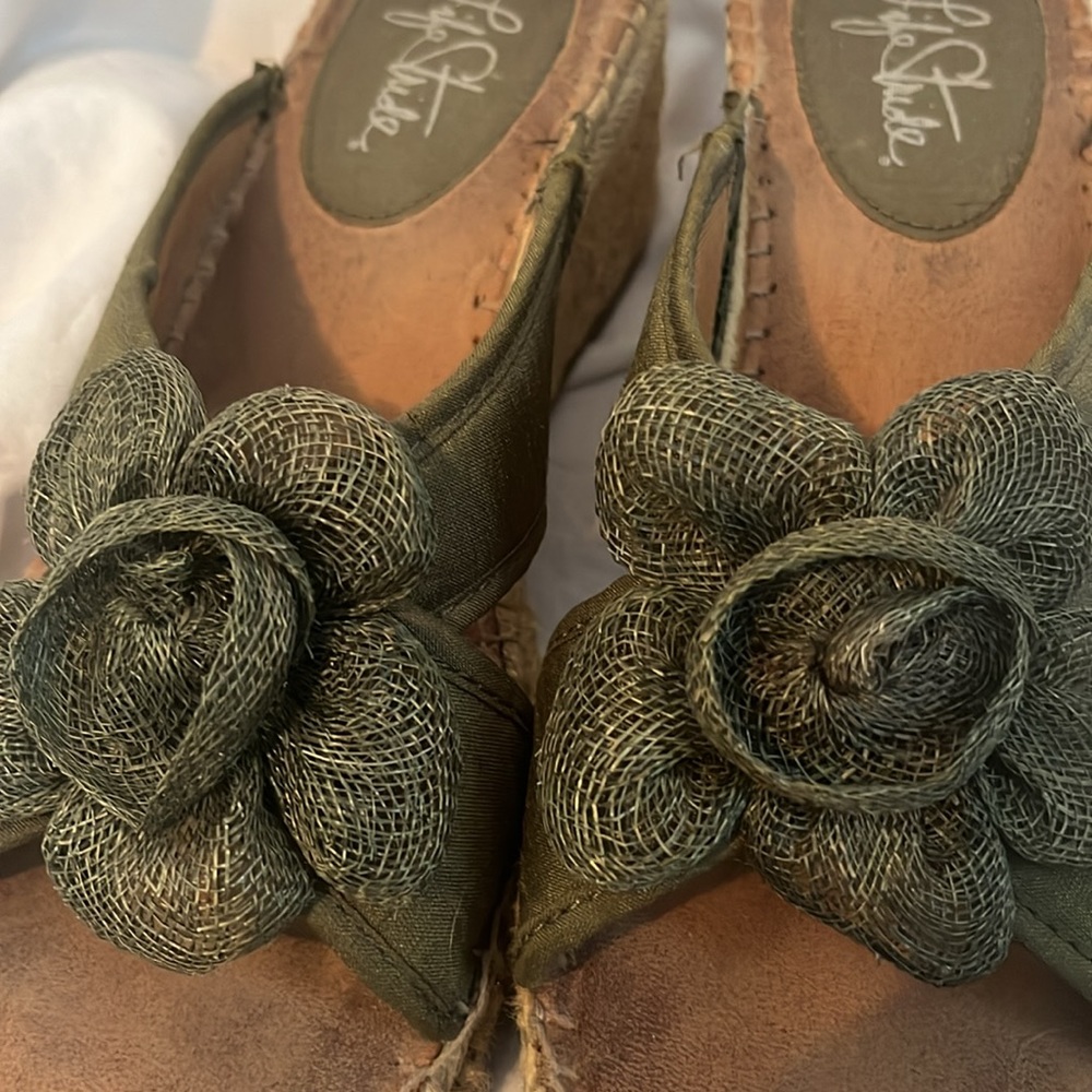 Life Stride pre loved wedge sandals